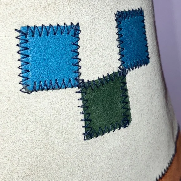 Native Suede - Picture 3 of 10